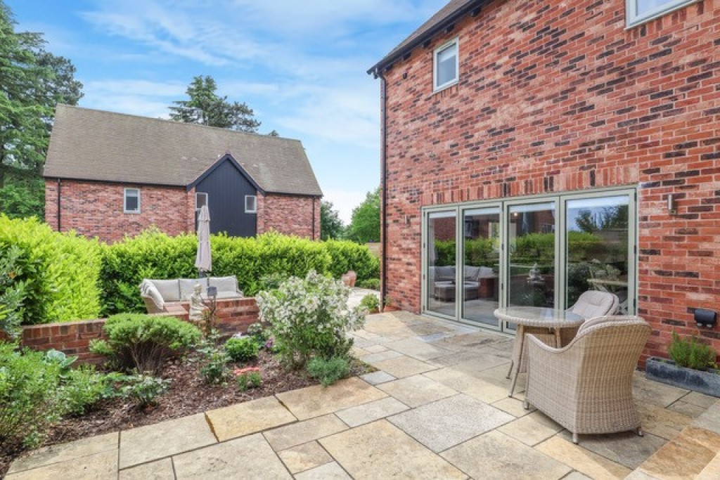 The Cedars, Warwick Road, Leek Wootton