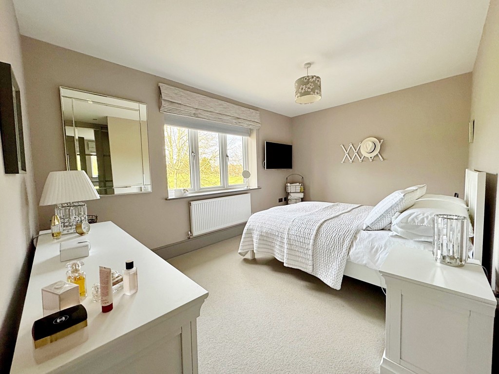 The Cedars, Warwick Road, Leek Wootton