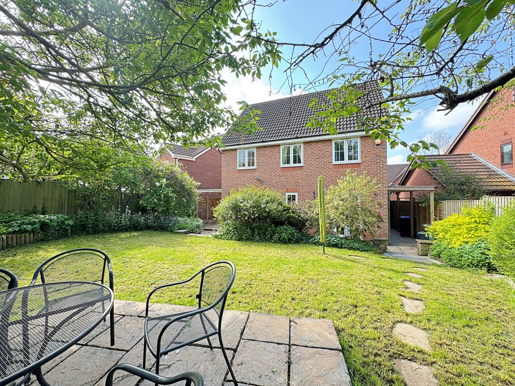 Tidmington Close, Hatton Park