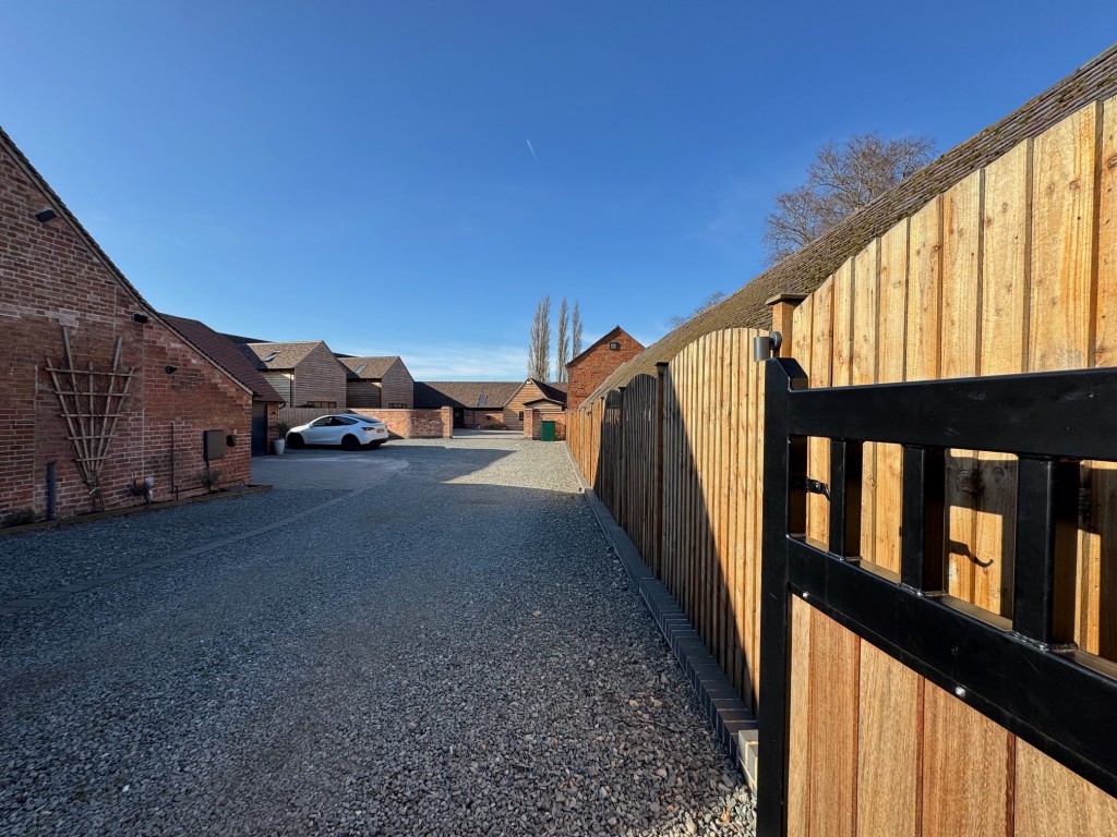 Priory Road, Wolston