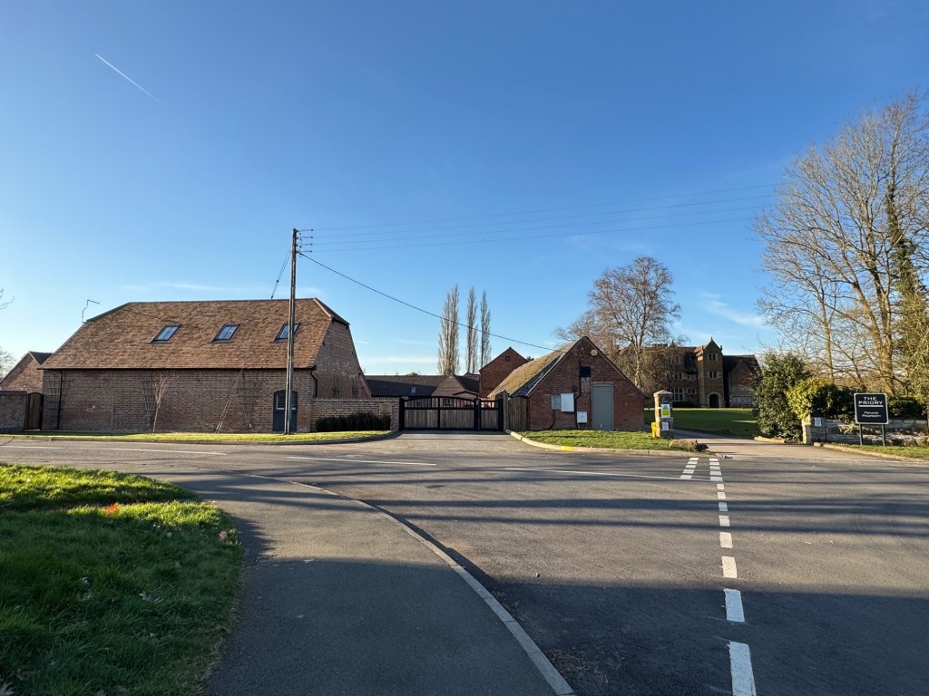 Priory Road, Wolston