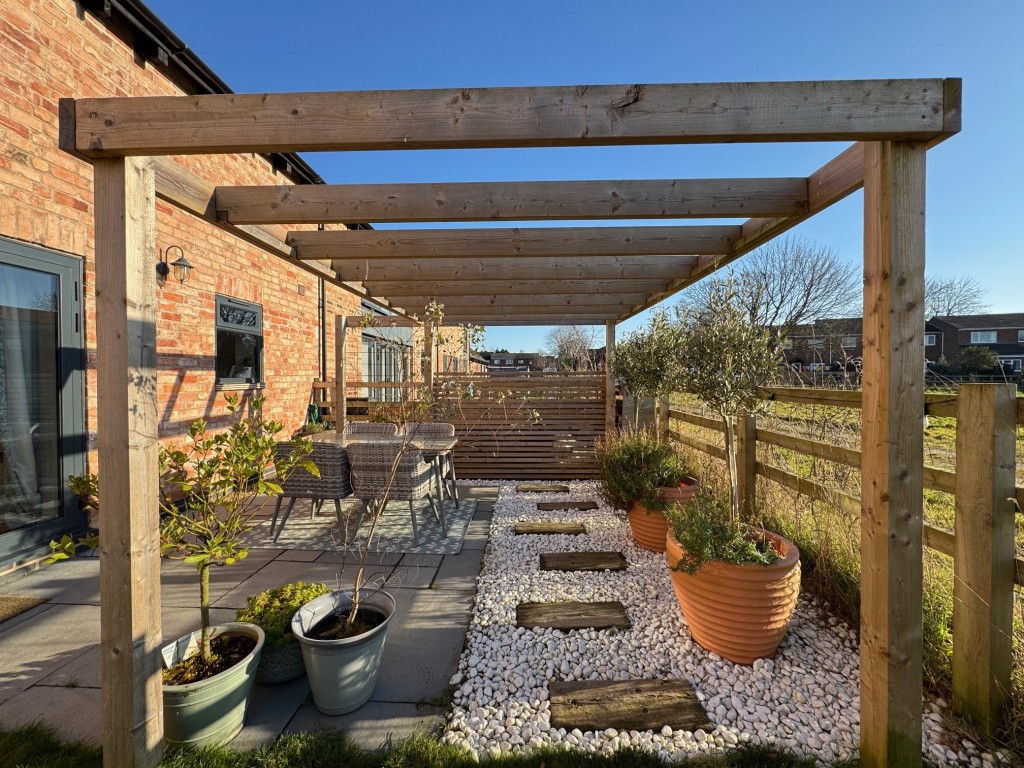Priory Road, Wolston
