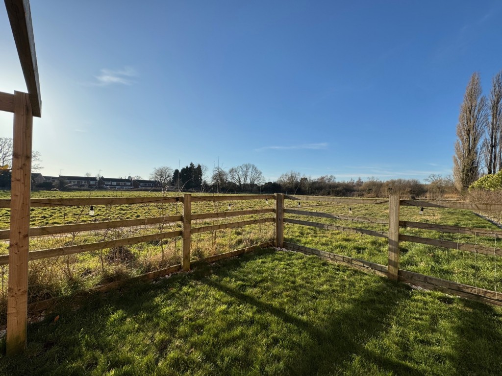 Priory Road, Wolston