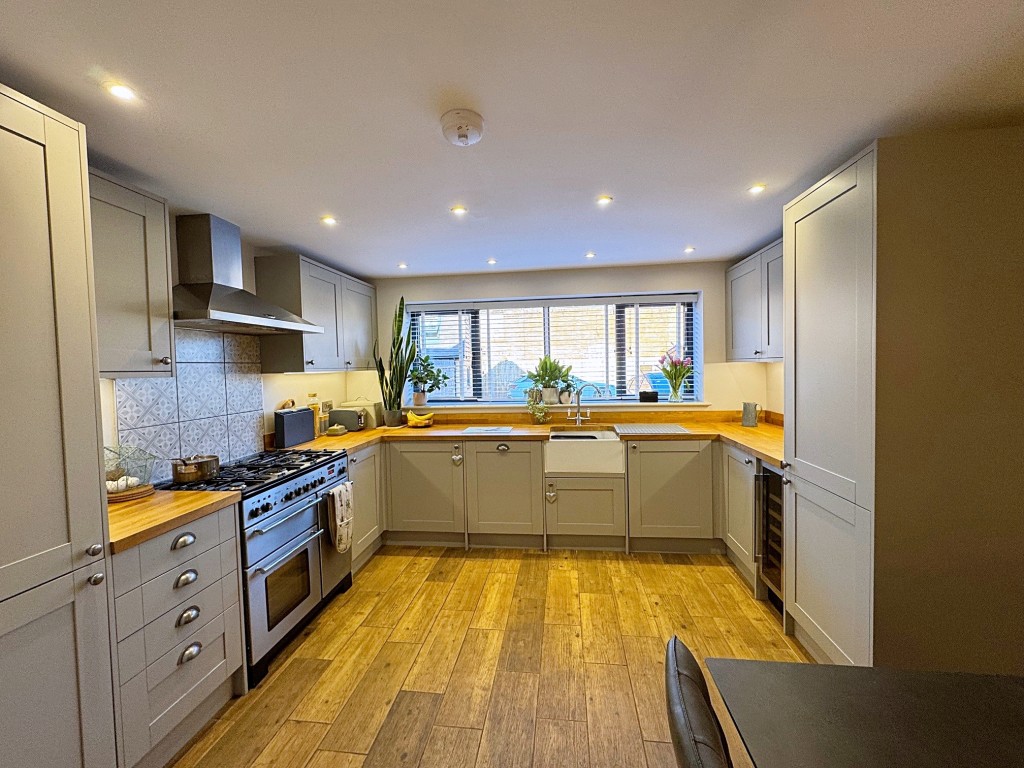 Priory Road, Wolston