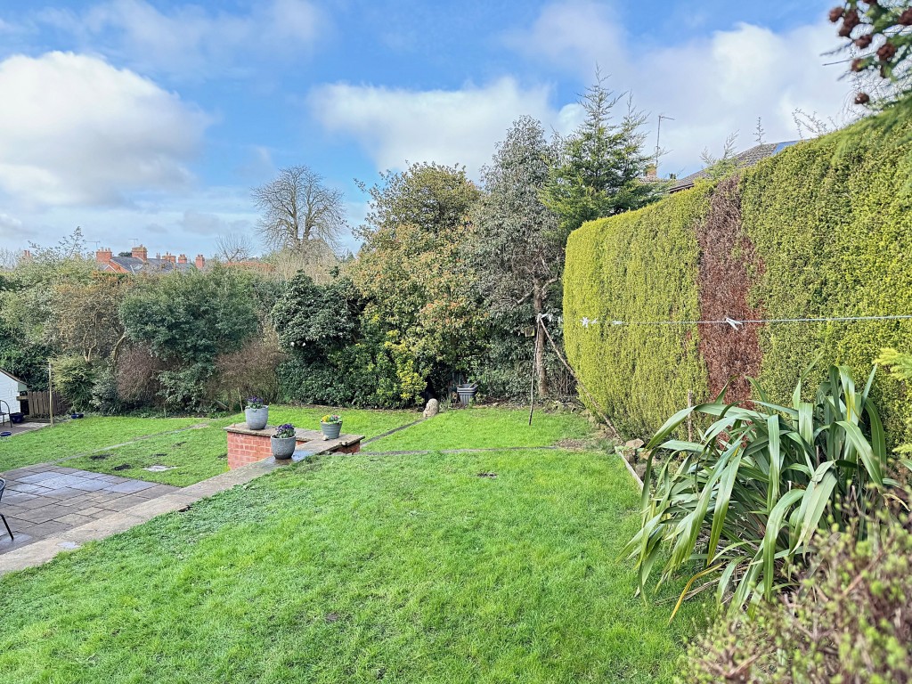 Lower Ladyes Hills, Kenilworth