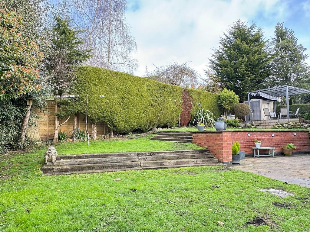 Lower Ladyes Hills, Kenilworth