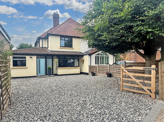 Castle Road, Kenilworth