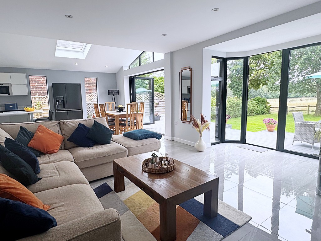Castle Road, Kenilworth