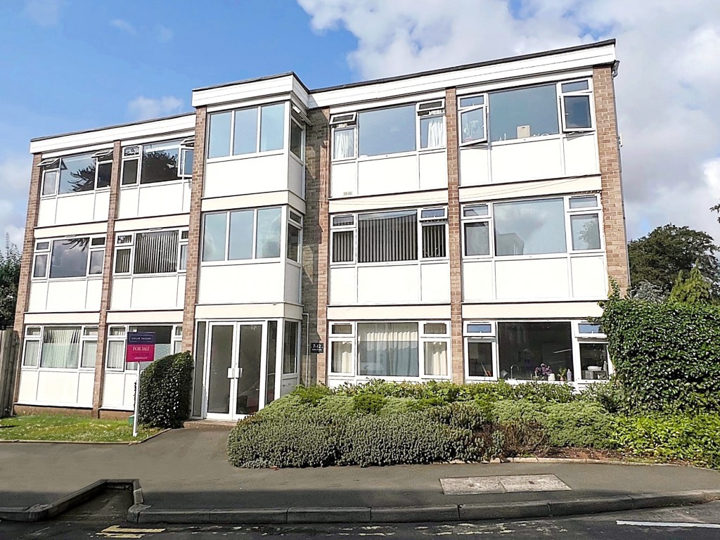 Alpine Court, Kenilworth