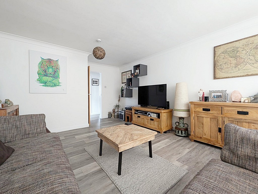 Alpine Court, Kenilworth