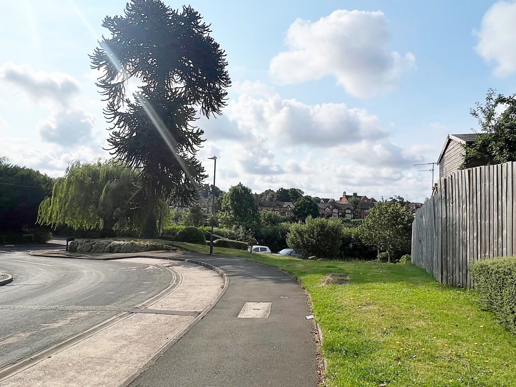 Alpine Court, Kenilworth