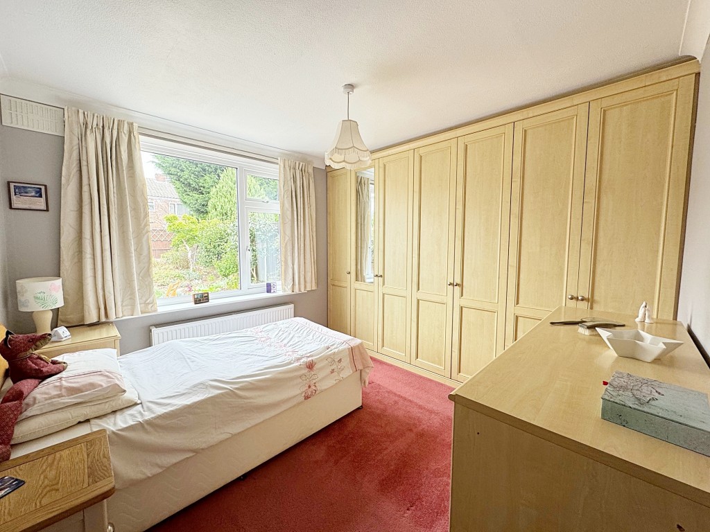Woodcote Avenue, Kenilworth