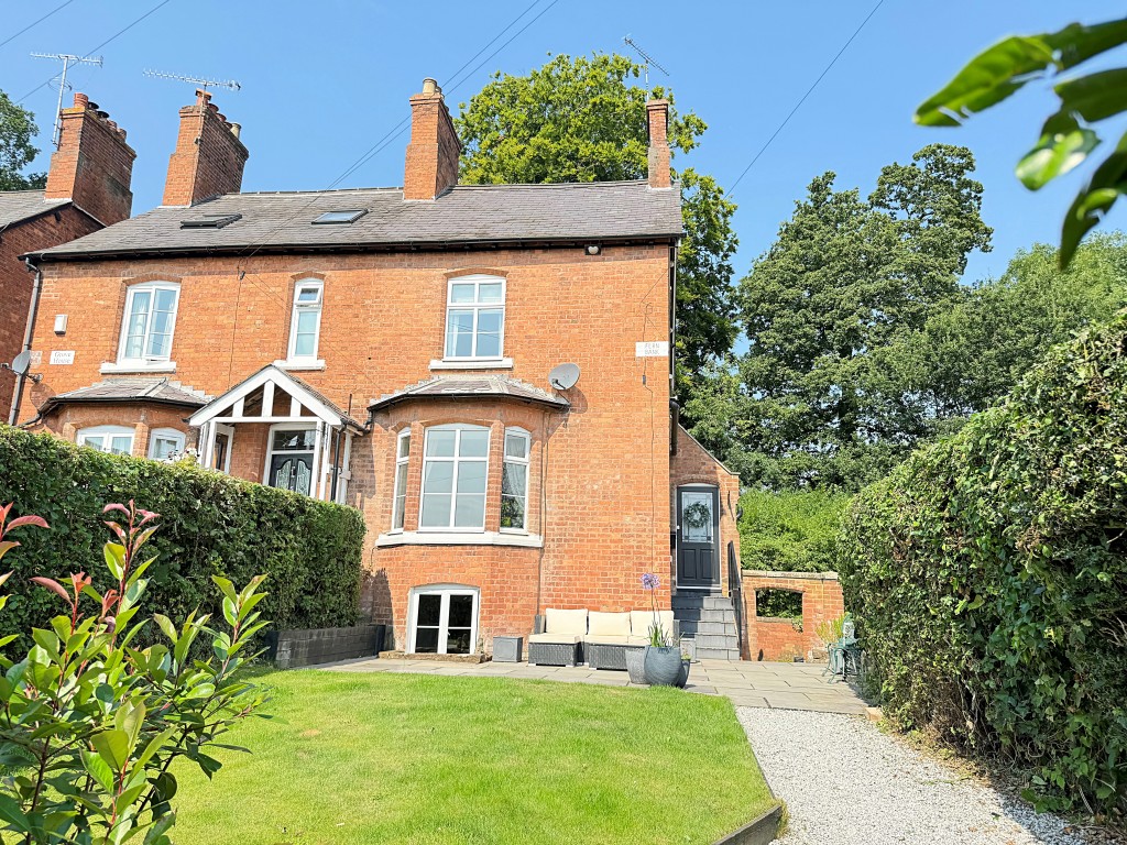 Castle Grove, Kenilworth