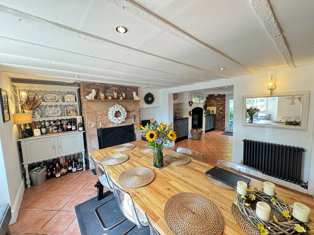 Castle Grove, Kenilworth