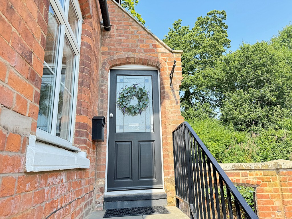 Castle Grove, Kenilworth