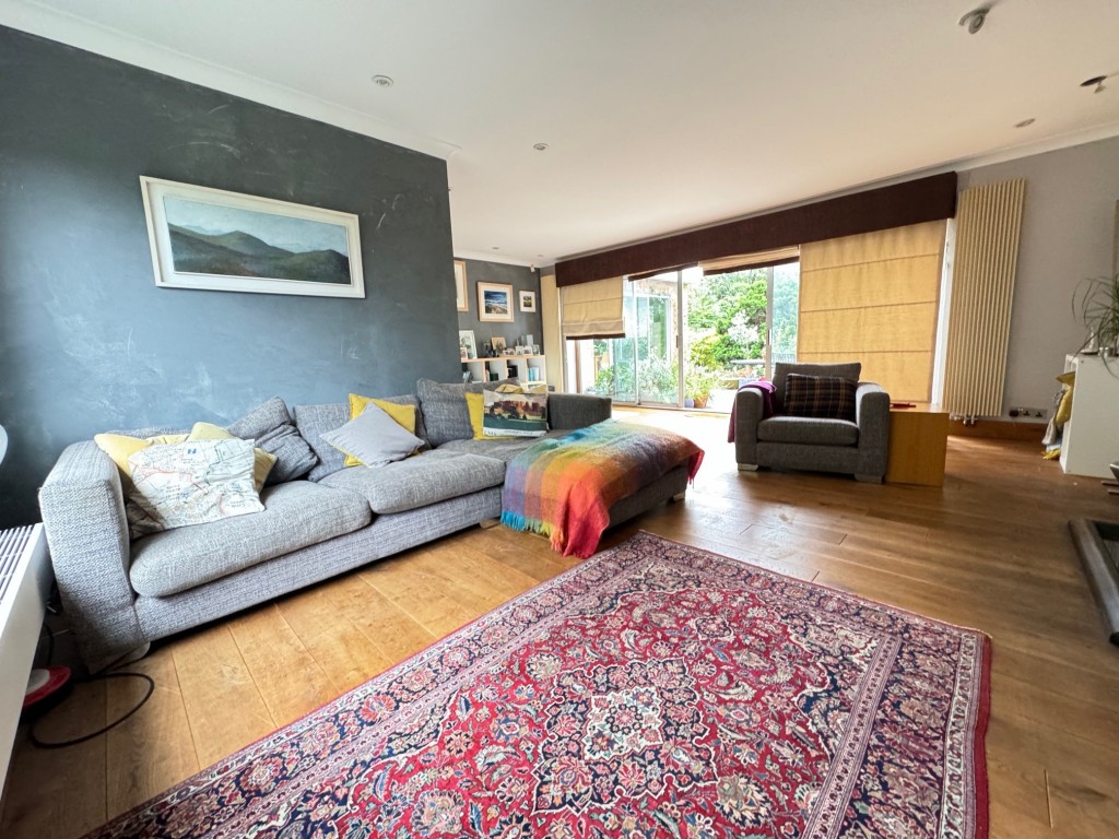 Borrowell Lane, Kenilworth