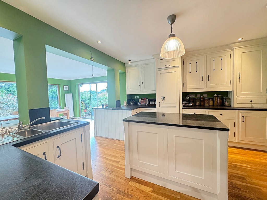 Borrowell Lane, Kenilworth