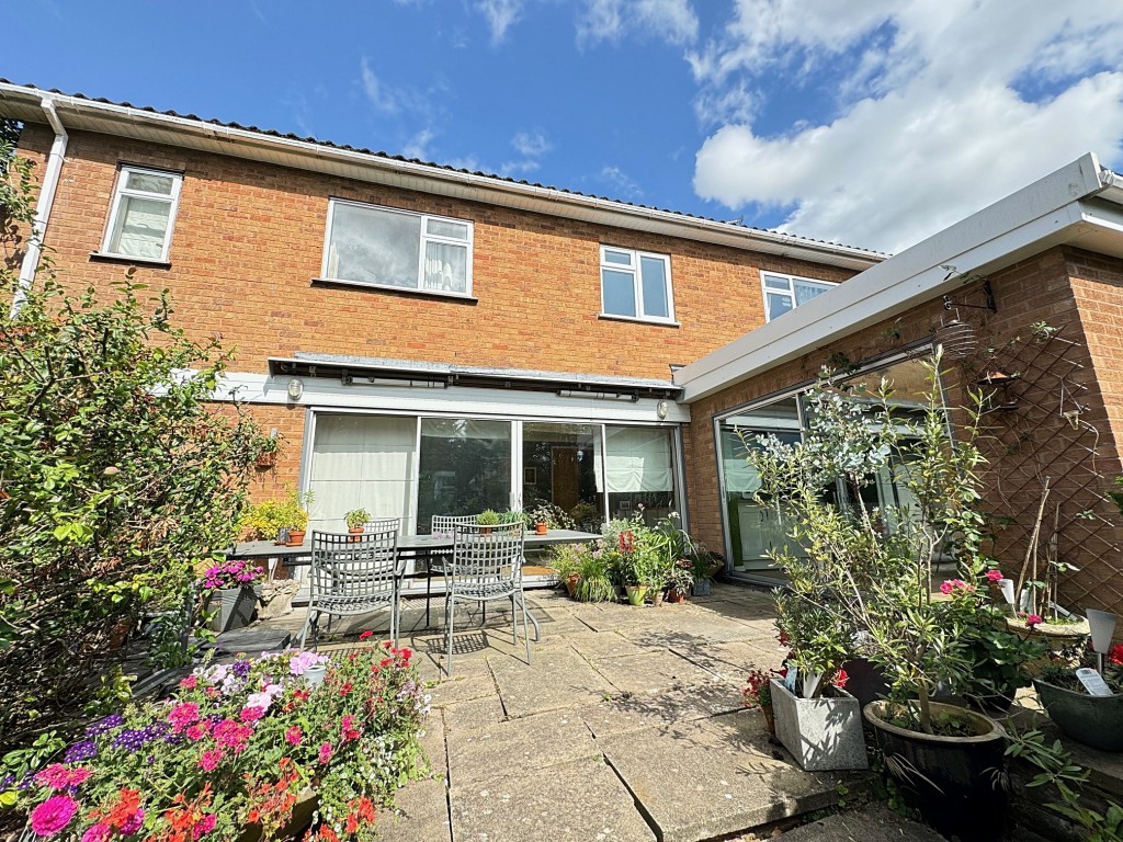 Borrowell Lane, Kenilworth