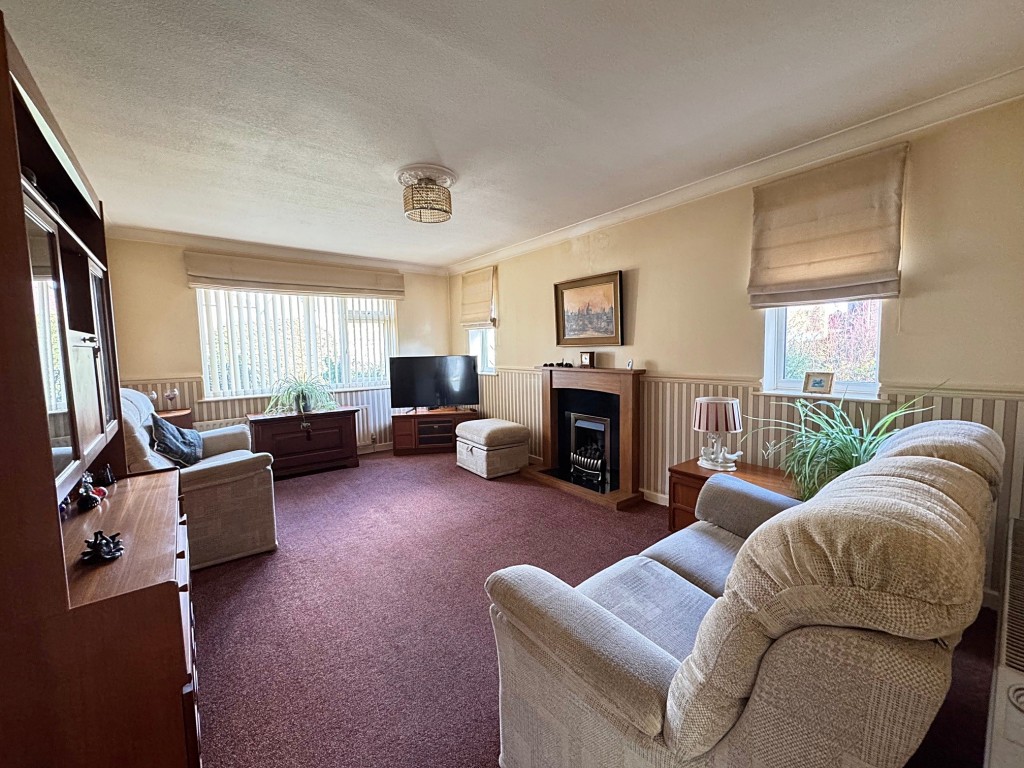 Newfield Avenue, Kenilworth