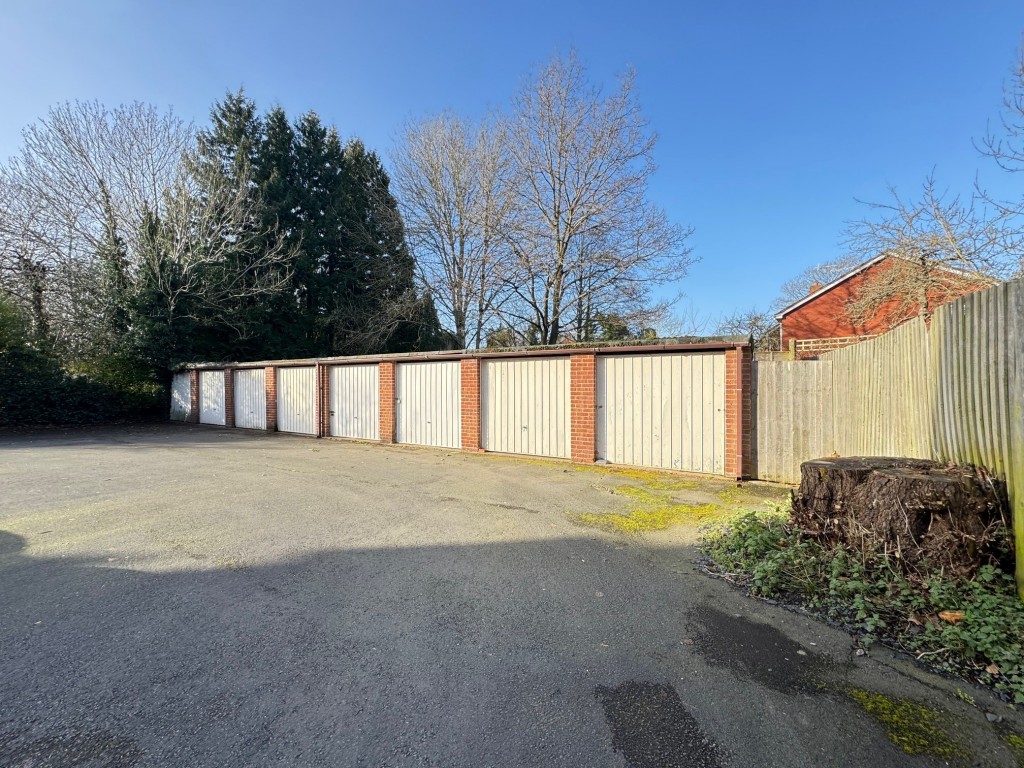 School Lane, Kenilworth
