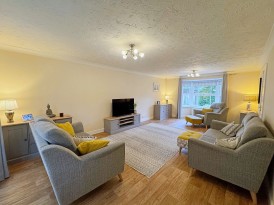 Swift Close, Kenilworth