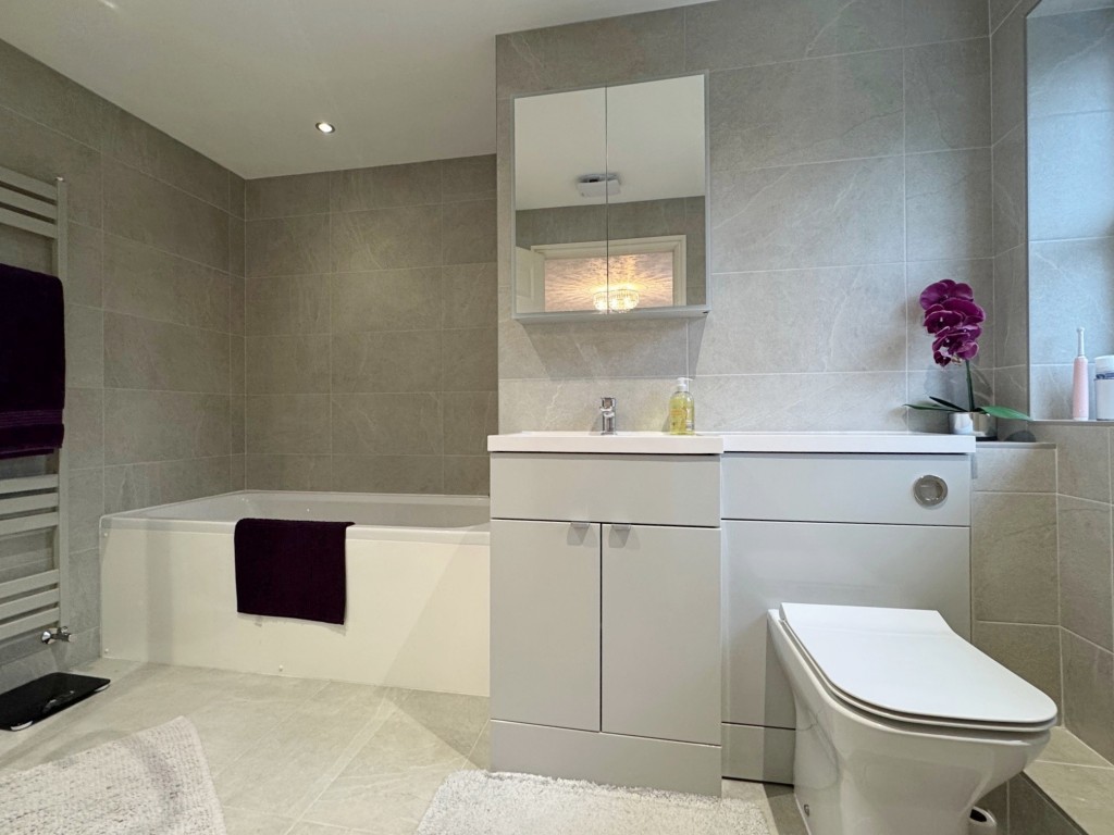 Swift Close, Kenilworth