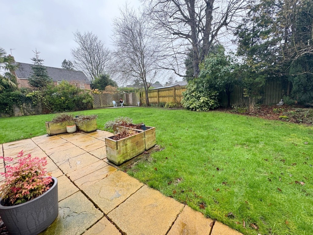 Swift Close, Kenilworth