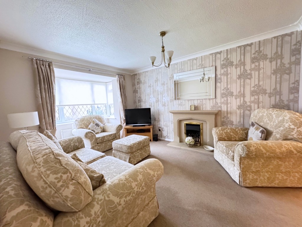 Thirlestane Close, Kenilworth