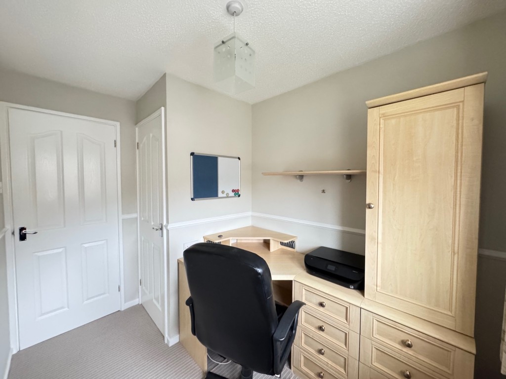 Thirlestane Close, Kenilworth
