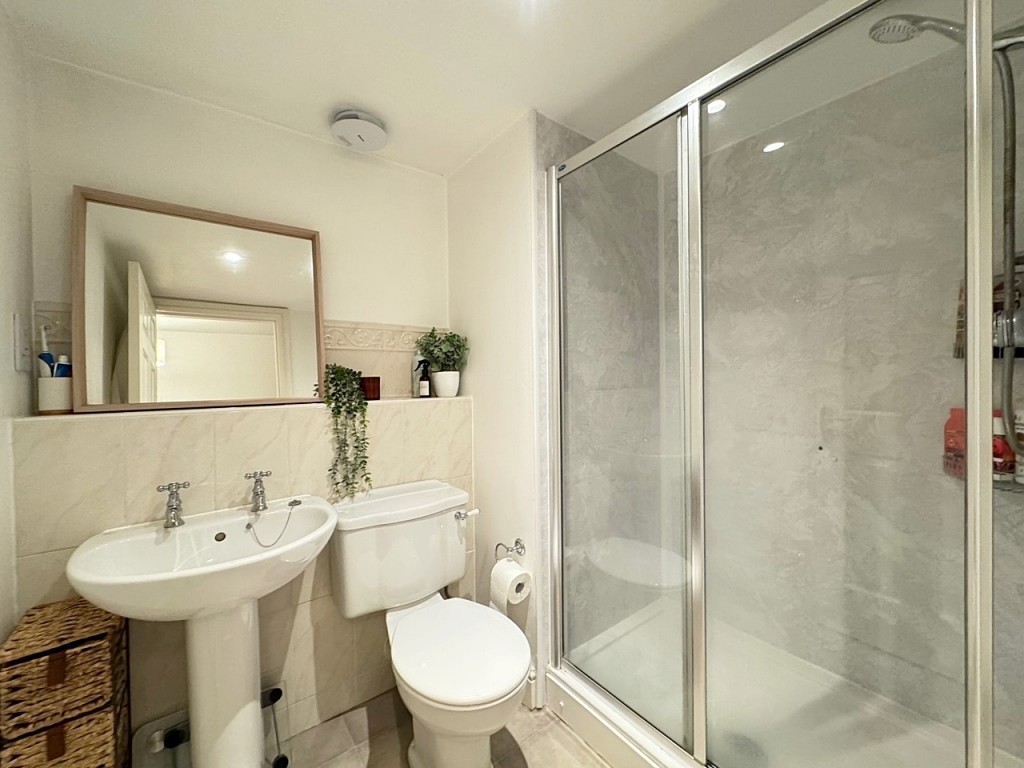 Mulberry Court, Kenilworth