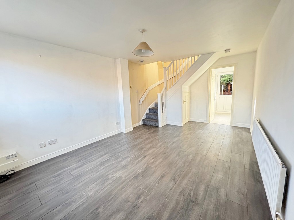 Castle Court, Kenilworth