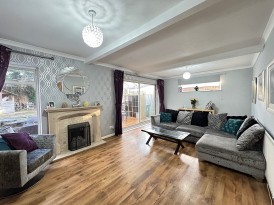 Glebe Crescent, Kenilworth