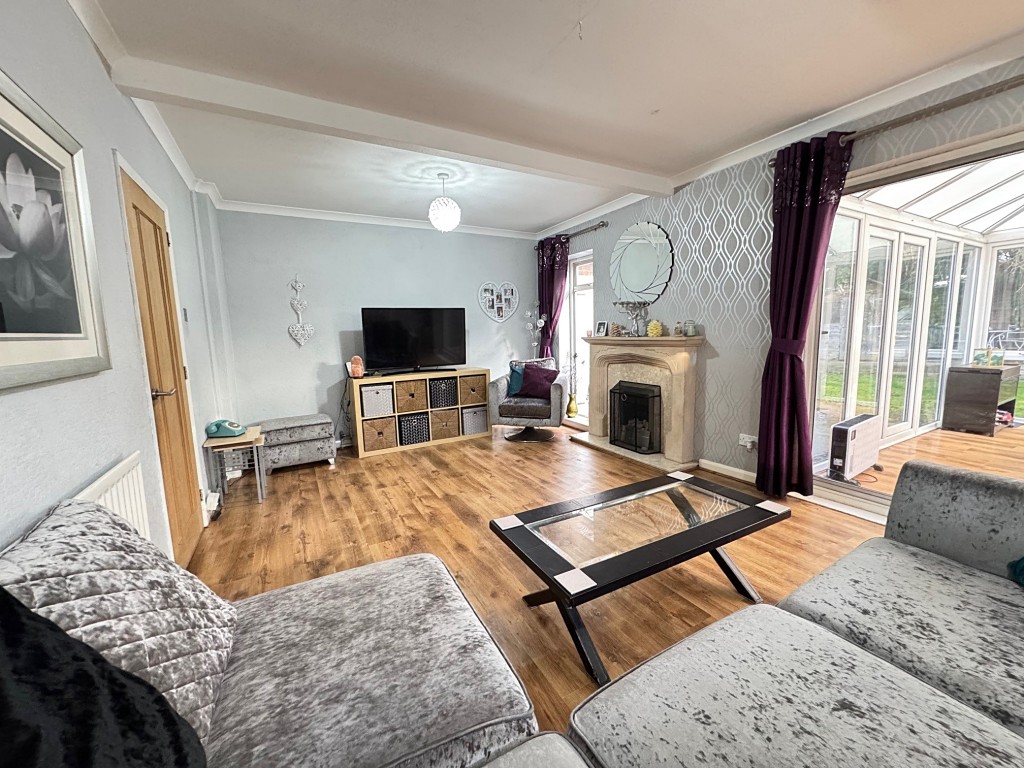 Glebe Crescent, Kenilworth