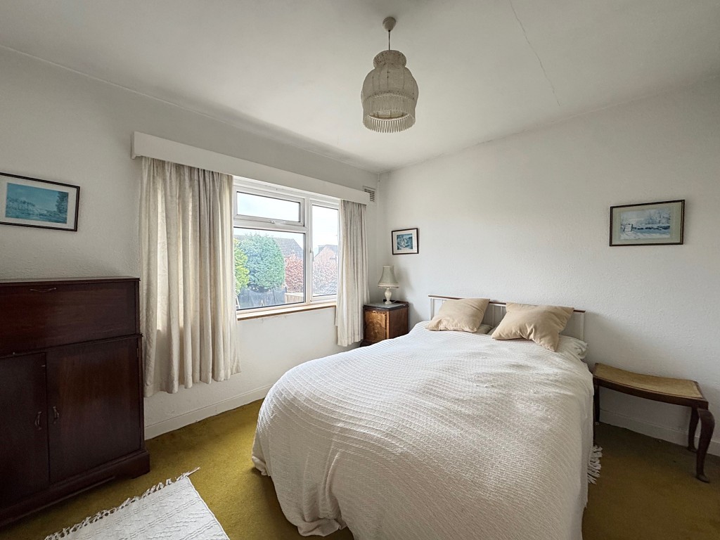 Blackthorn Road, Kenilworth