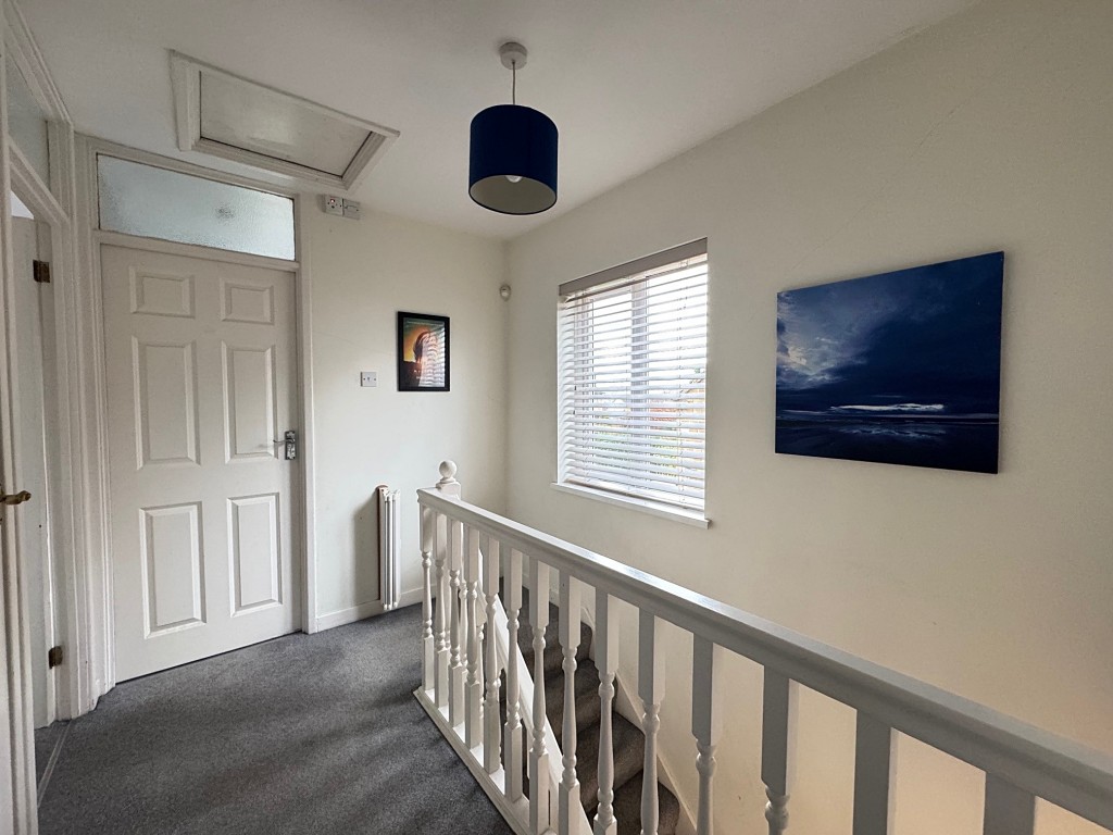 Blackthorn Road, Kenilworth