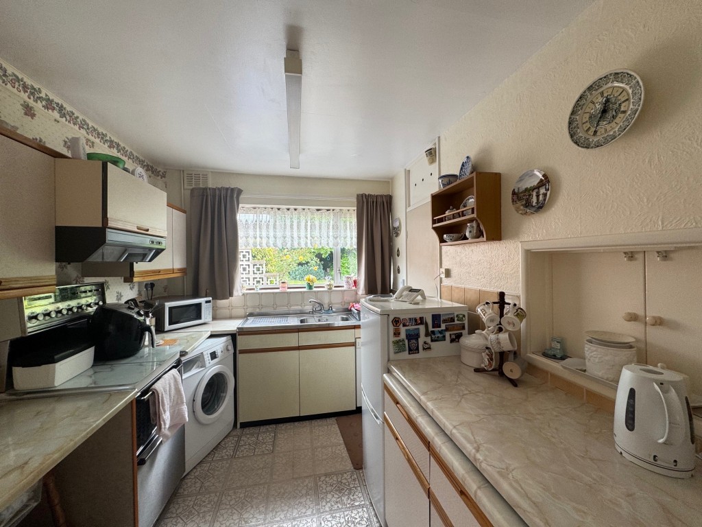 Priorsfield Road, Kenilworth