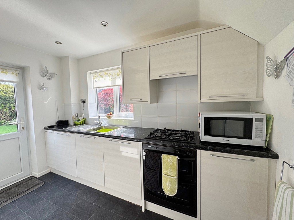 Harlech Close, Kenilworth