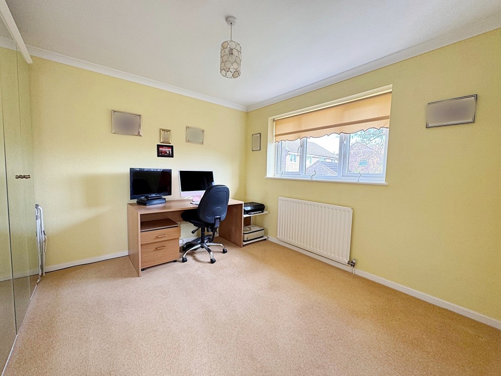 Harlech Close, Kenilworth