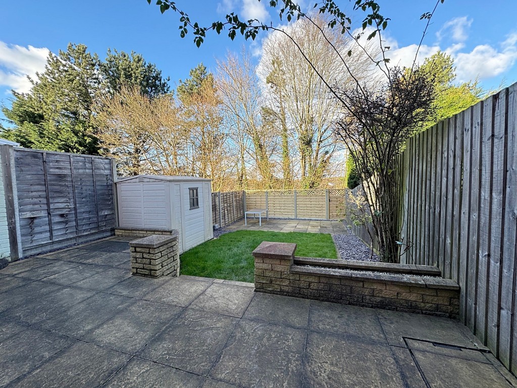 Westonbirt Close, Kenilworth