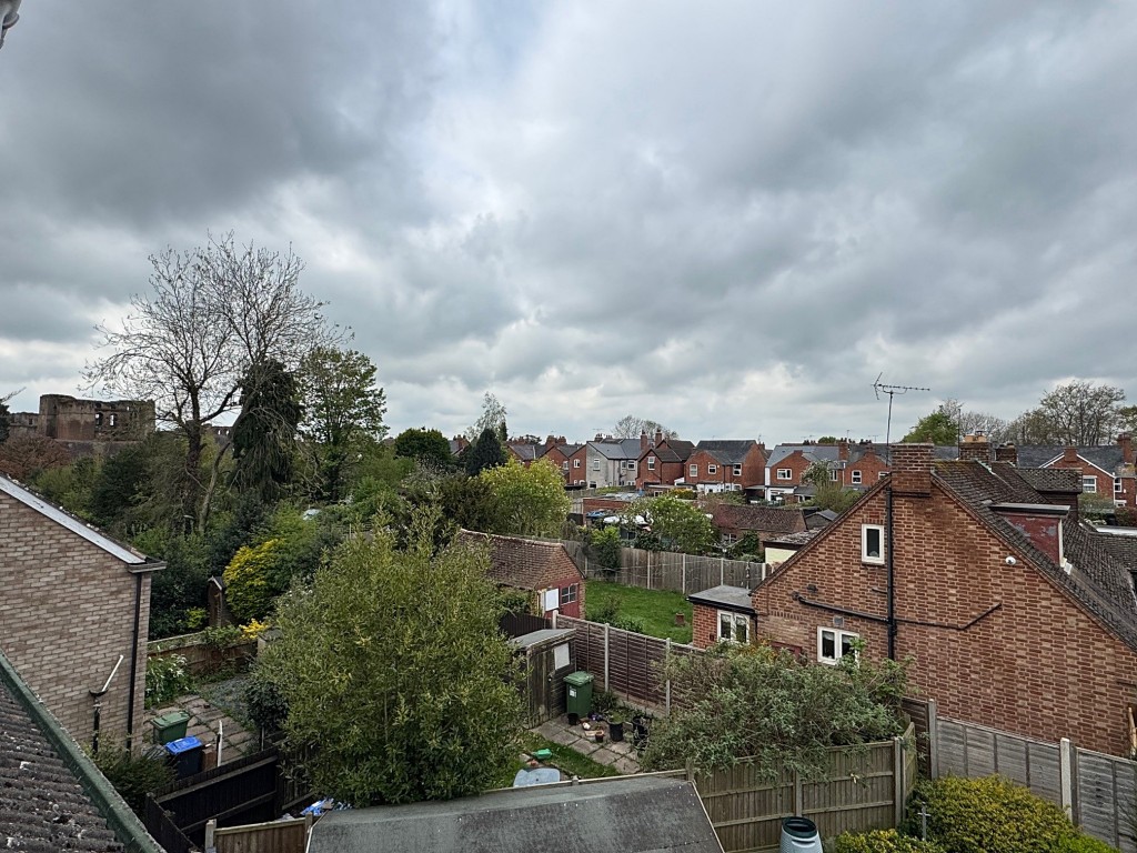 Denton Close, Kenilworth