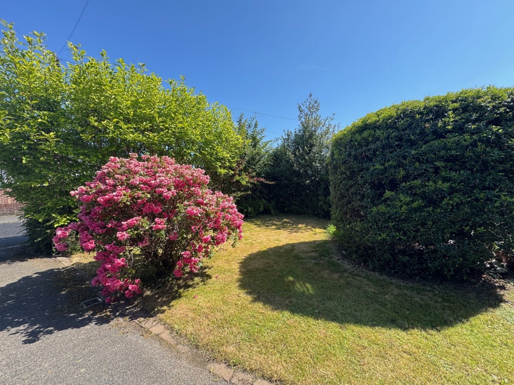 Lindsey Crescent, Kenilworth