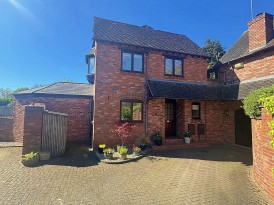 Stone House Mews, Leek Wootton