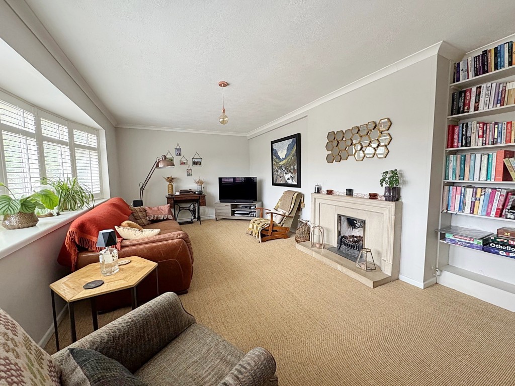 Highland Road, Kenilworth