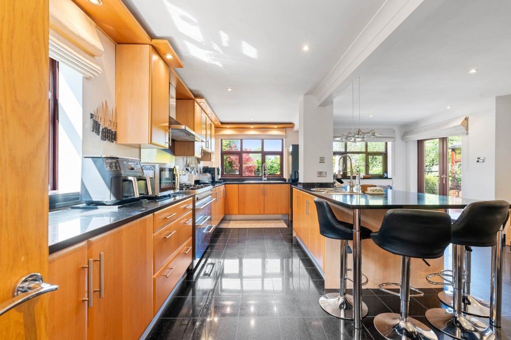 Whitefield Close, Westwood Heath