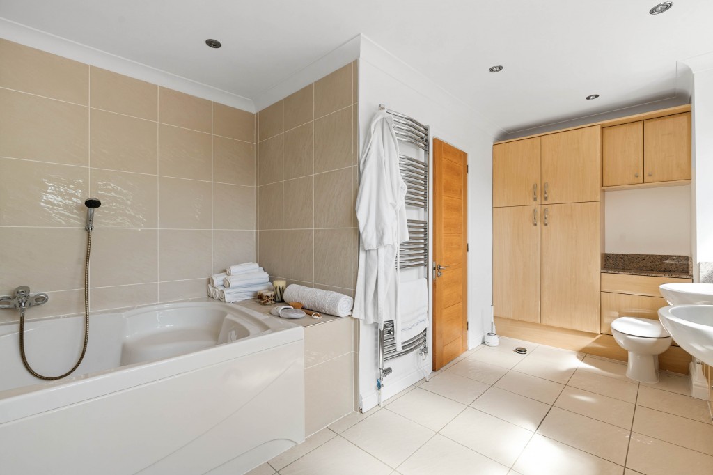 Whitefield Close, Westwood Heath