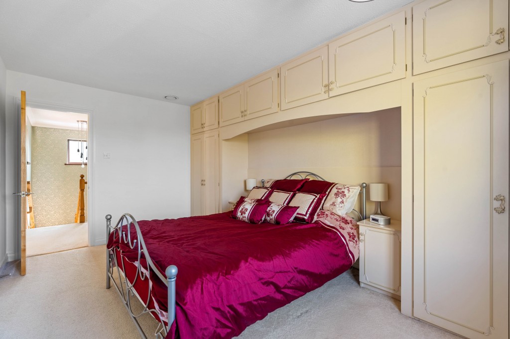 Whitefield Close, Westwood Heath