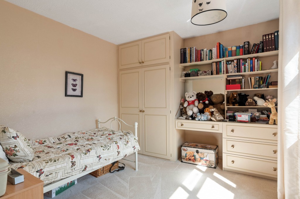 Whitefield Close, Westwood Heath