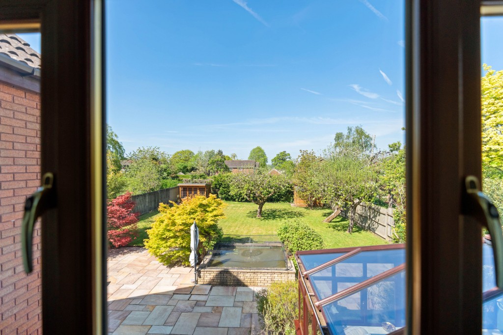 Whitefield Close, Westwood Heath