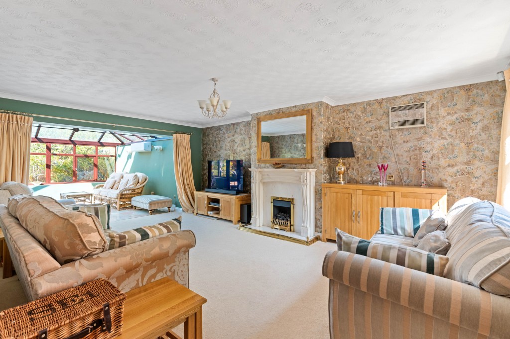 Whitefield Close, Westwood Heath