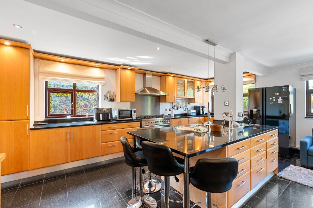 Whitefield Close, Westwood Heath